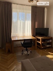 Листопадова вулиця, район Центр, Тернопіль, вул. Листопадова • ID 34681637