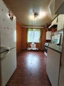 Продаж квартири на земельній ділянці