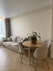 Продаж 1 кімнатної квартири вул. Героїв Майдану