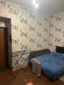 Продаж 1 кім. квартири - студії, 15 м. кв. ближній центр 38 000.