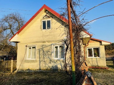 Продаж! будинок з великою ділянкою 50 сот біля Львова!