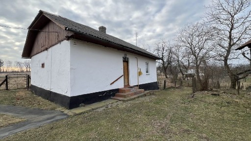 Продам двокімнатний будинок у селі Фалиш, вул. Шевченка