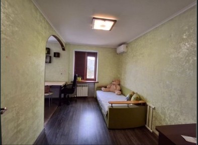 Сдам двухкомнатную квартиру на таврическом