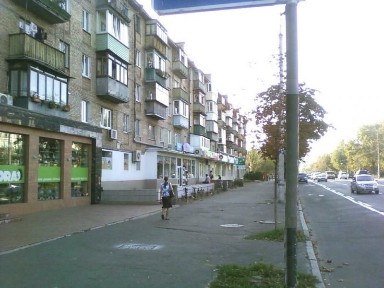 Продаж Дарниця Соцмісто проспект Миру. 9, 3 кімнатна квартира під ремонт + гараж у дворі