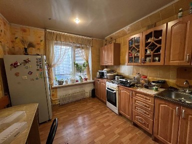 Продаж 2к квартири 1-й Південний мкрн