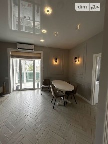 Продаж 2к квартири 82 кв. м на бул. Дружби • ID 34688937