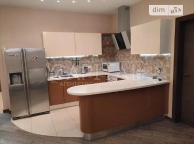 Продаж 3к квартири 84 кв. м на вул. Старонаводницька 6Б • ID 34814298