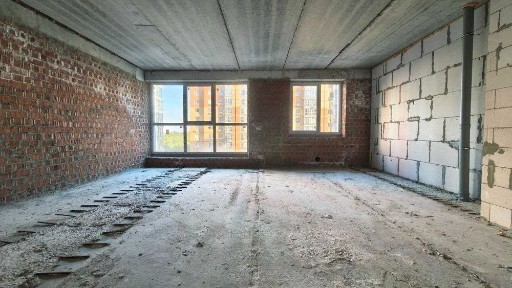 2к квартира ЖК Барви, середній поверх