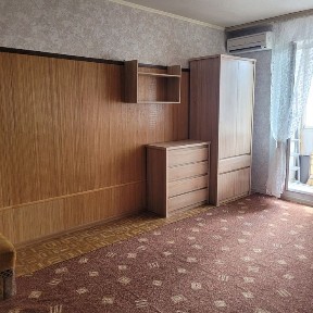 Оренда. Троєщина. Червоної калини 7А