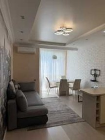 Солом'янська оренда квартири в клубному будинку з закритою територією супер локація