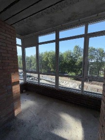 продам 3 кімнатну квартиру в новобудові