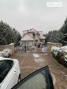 Продаж 2 поверхового будинку з гаражем і ділянкою на 18 соток, 300 кв. м, 1 кімната, на вул. Старонаводницька • ID 34688044