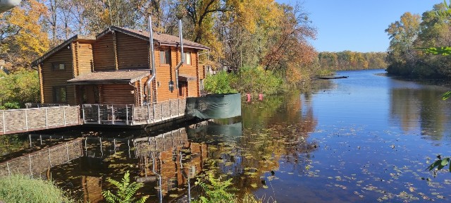 Київ, Труханывська вул.