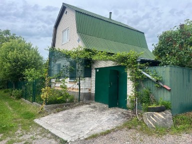 Продаж 2-пов. будинку в с. Мархалівка! 6 соток, міцний підвал-сховище, 15 хв до метро «Теремки»!
