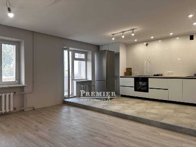 Продам квартиру 95 м с новым ремонтом 5 Фонтана