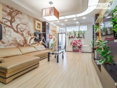 вулиця Андрія Верхогляда, мікрорайон Чорна Гора, район Печерський, Київ, метро Звіринецька (Дружби народів), вул. Андрія Верхогляда 5 • ID 34692704
