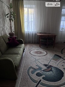 Квартиру двокімнатну