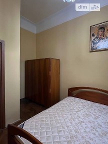 Устияновича вулиця, район Галицький, Львів, вул. Устияновича 6 • ID 34691857