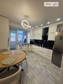 Ревуцького вулиця, район Дарницький, Київ, вул. Ревуцького 9 • ID 34691679