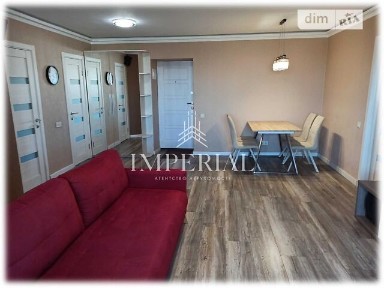 Драгоманова вулиця, район Дарницький, Київ, вул. Драгоманова 44А • ID 34691659