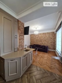 проспект Берестейський, мікрорайон Шулявка, район Солом'янський, Київ, метро Політехнічний інститут, просп. Берестейський 30 • ID 34691331