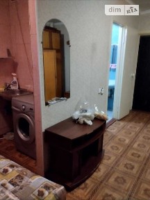 Верховинна вулиця, район Святошинський, Київ, метро Житомирська, вул. Верховинна 81 • ID 34691149