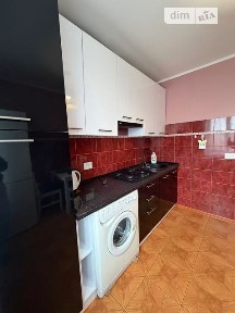 Лозовецька вулиця, район Центр, Тернопіль, вул. Лозовецька 3 • ID 34690967