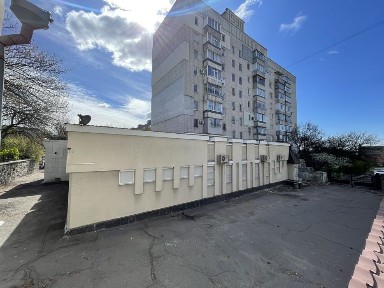 Комерційне приміщення 1593кв. м Водоканал