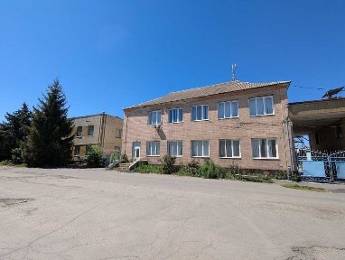 Продам 4000 кв. м складських та виробничих приміщень у Звенигородці