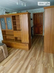 Фабрична вулиця, район Льонокомбінат, Рівне, вул. Фабрична 22 • ID 34692461