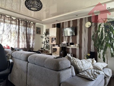 Продаж двокімнатної квартири с. Минай