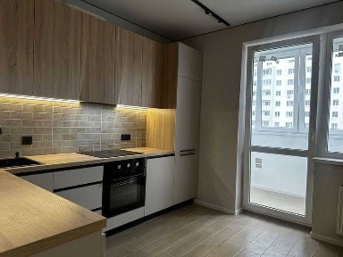 єВідновлення Продаж 2-кімн. 5/9 74м2 ЖК Мира-3