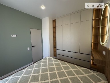 Продаж 2к квартири 42 кв. м на вул. Краснова 1А • ID 34691092