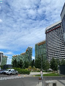 Продаж 1-кімнатної квартири 41 м², Причальна вул.