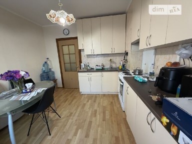 Продаж квартири 2 кім. вул. Олени Пчілки 2Б (Позняки)