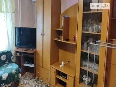 Немировича-Данченка вулиця, мікрорайон Придніпровський, район Самарський, Дніпро, вул. Немировича-Данченка 48 • ID 34690483