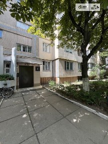 Продаж 3к квартири 71.8 кв. м на просп. Академіка Корольова 4 • ID 34690088