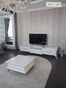 Продаж 3к квартири 100 кв. м на вул. Дмитрівська 82 • ID 34689334