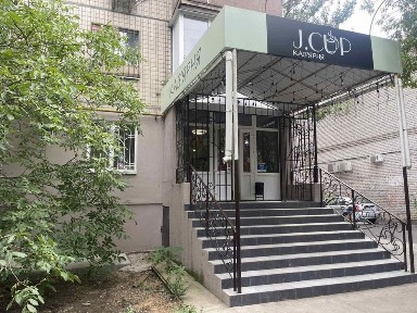 Сдам помещение угол Театральной и проспект Мира