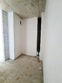 Квартира Манхеттен 3-кімнатна квартира, готова до ремонту