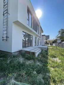 Збудований котедж у Львові, 4 км до центру, цегляне будівництво