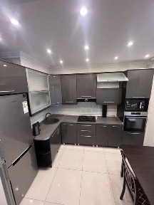 Продам 3к квартиру Нагорка Писаржевского 3