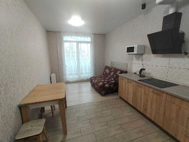 Оренда квартири в ЖК Акварелі-2, 2-й поверх, є генератор