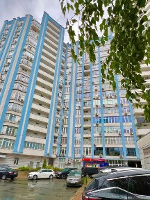 ЖК Південна Брама вул. Дніпровська наб. 26Д, метро Осокорки, 4-х кв 140м під салон/офіс