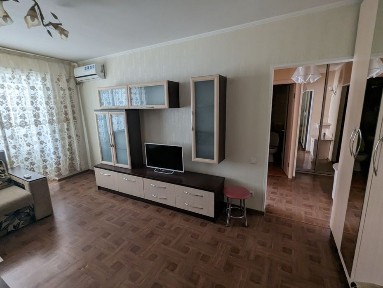 Без % 1-на кв-ра на Двірцевой