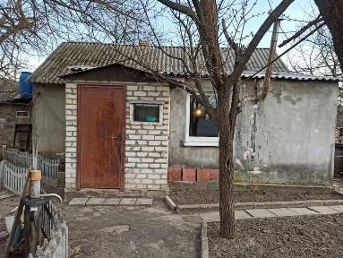 Продам дом в центре Безлюдовки, улица Романа Левицкого