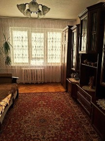 Продам 3-кім квартиру м. Вишневе вул. Святошинська ЦЕНТР, заг. 70 м2