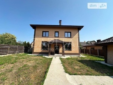 Продаж 3 поверхового будинку з ділянкою на 9 соток, 320 кв. м, 7 кімнат, на вул. Богатирська • ID 34694538
