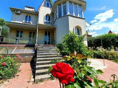 Дніпро, Латвийская