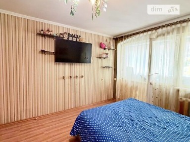 Дегтярівська вулиця, мікрорайон Шулявка, район Солом'янський, Київ, метро Берестейська, вул. Дегтярівська 47 • ID 34697547